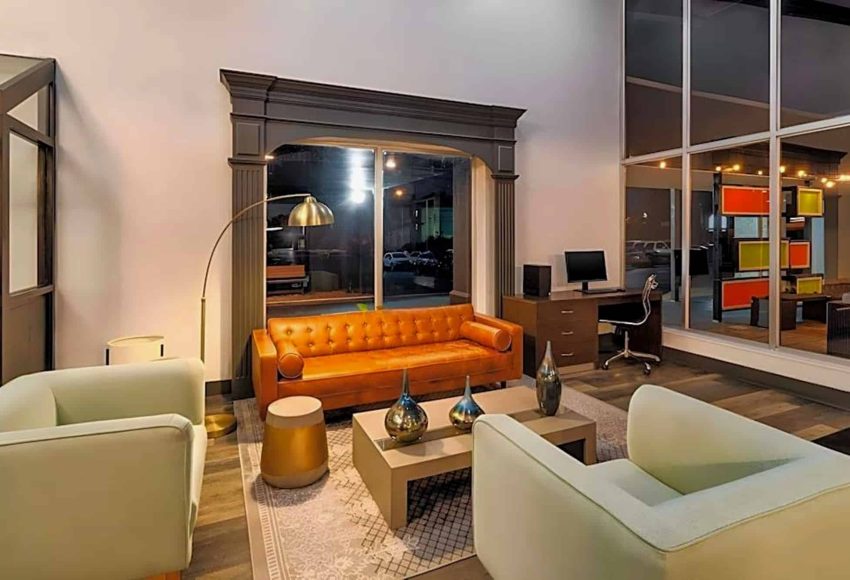 Bposhtels Nashville 20 Lobby Seats