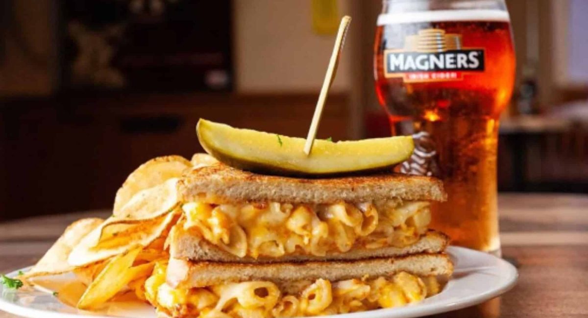 Bposhtels Nashville 26 Pub Food Beer