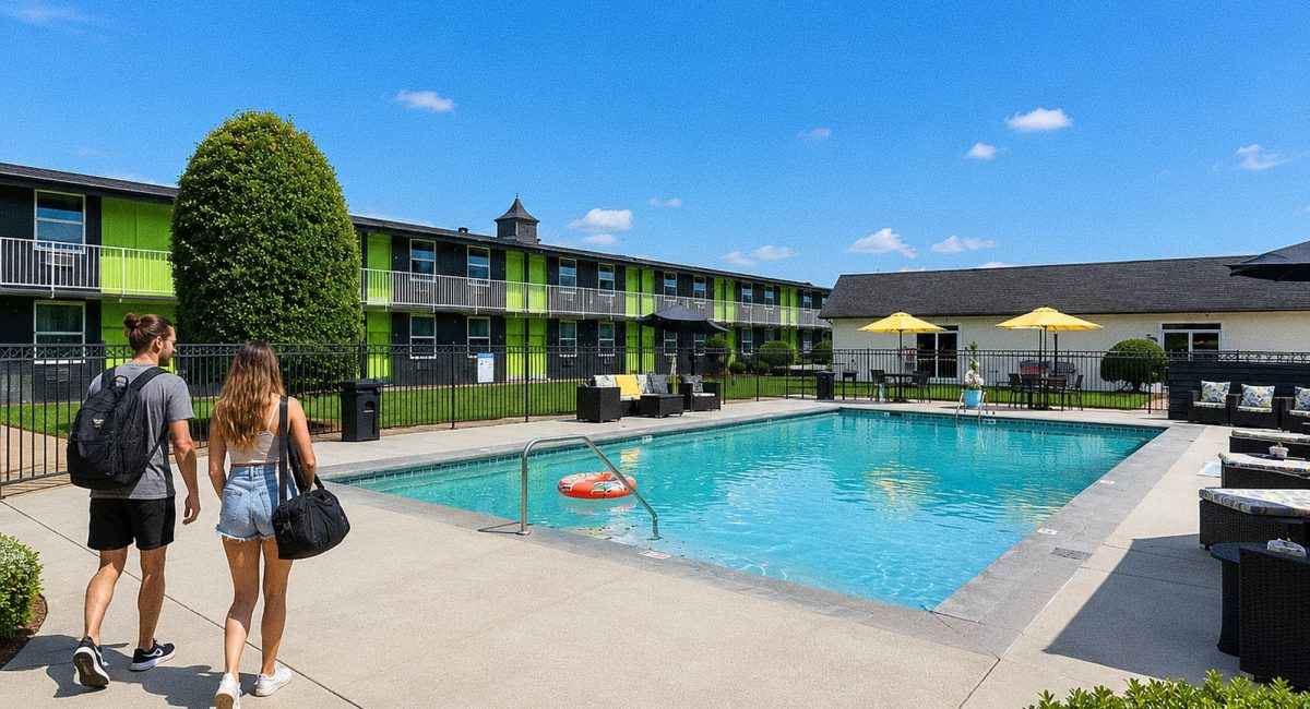 Bposhtels Nashville 3 Pool