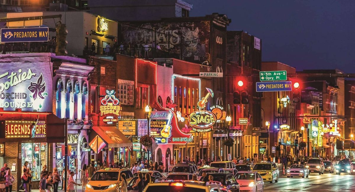 Bposhtels Nashville 35 Downtown Main Street Stage