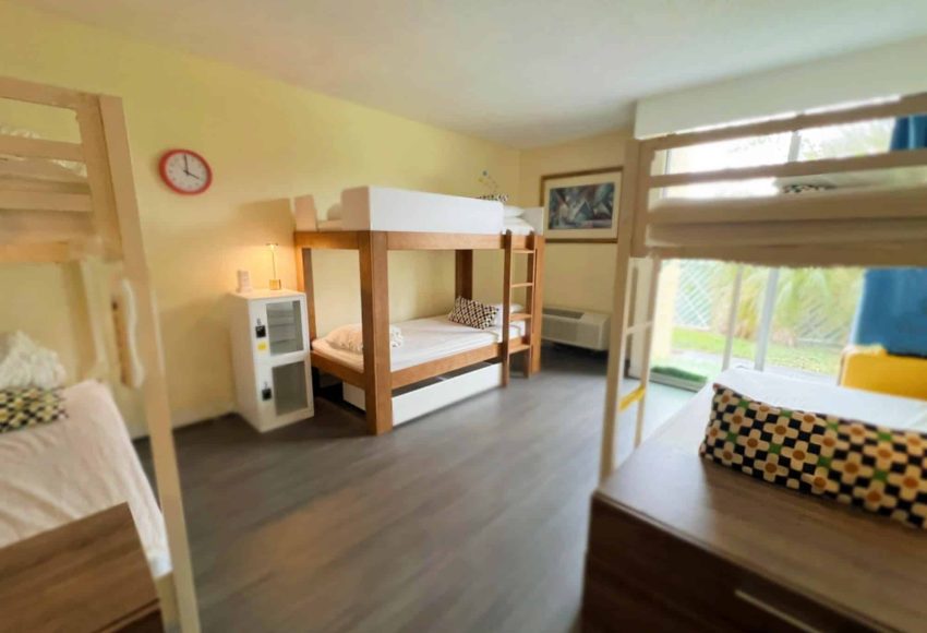 Bposhtels Orlando Florida Mall New Bedroom v2