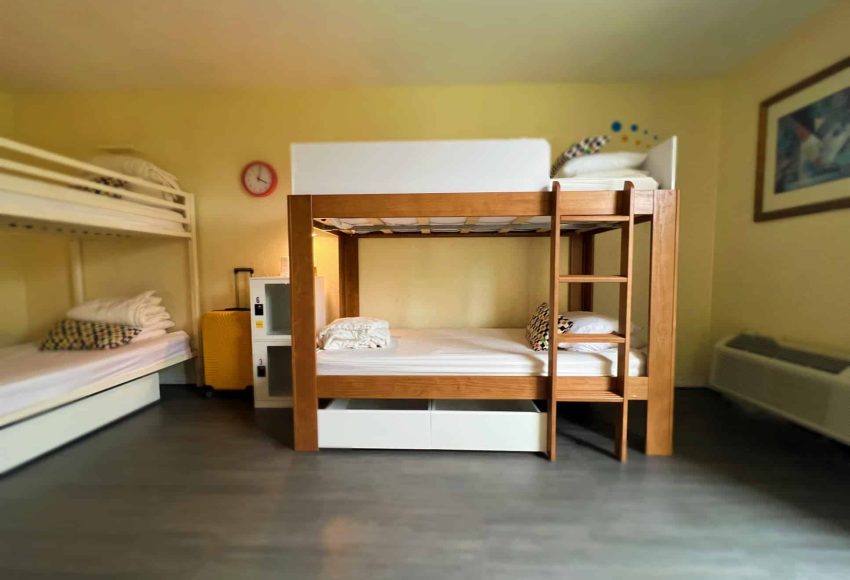 Bposhtels Orlando Florida Mall New Bedroom v3