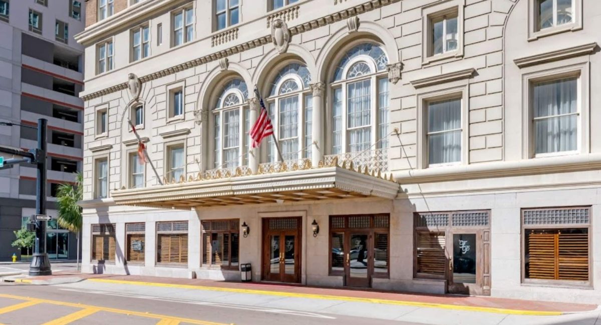 EntranceFrontBposhtelsTampa